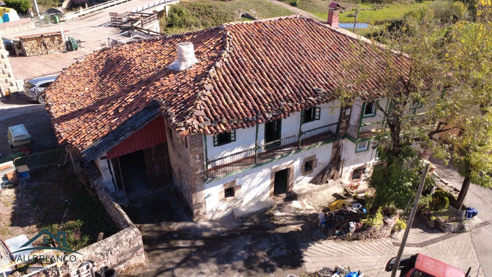 Casa en venta - Santa María de Aguayo 