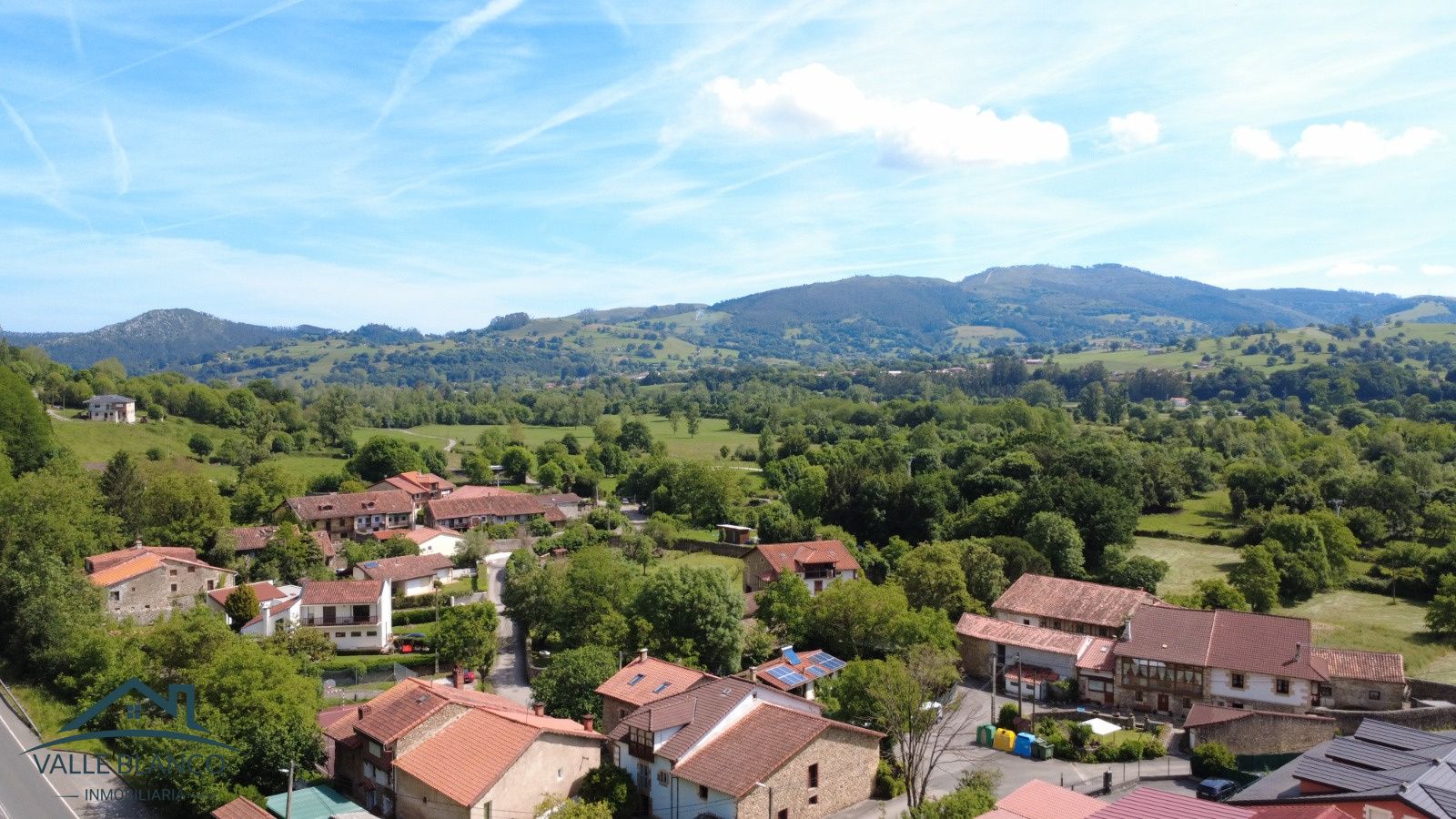 Casa en venta - Corvera de Toranzo 
