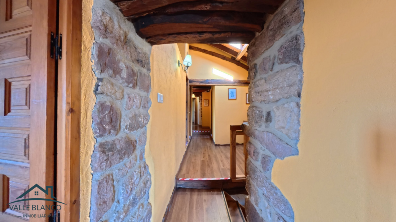 Casa en venta - Valberzoso