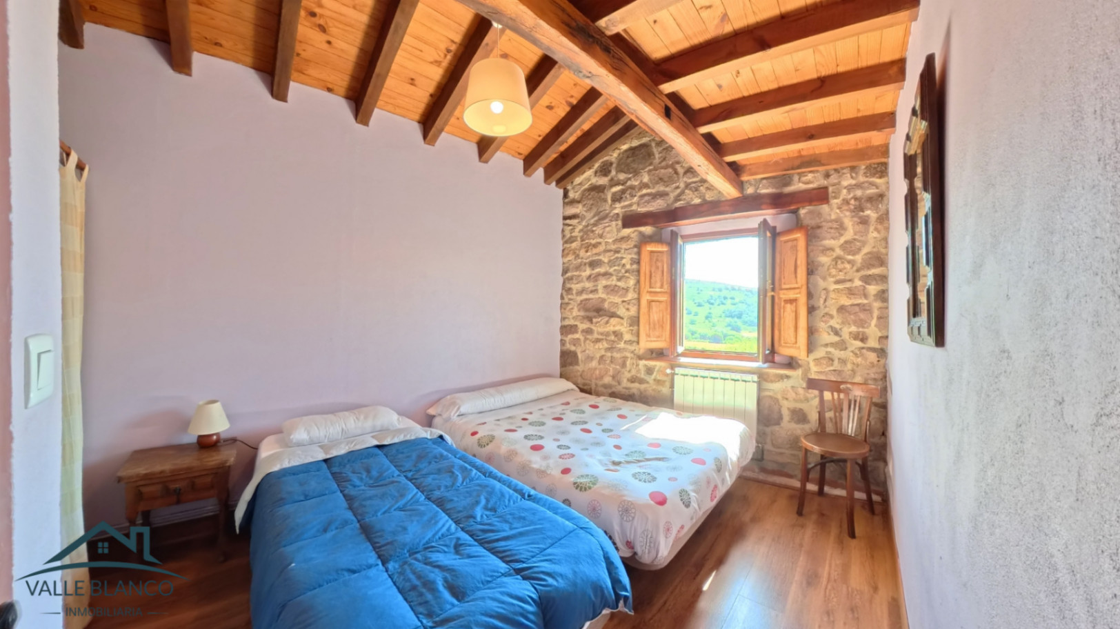 Casa en venta - Valberzoso