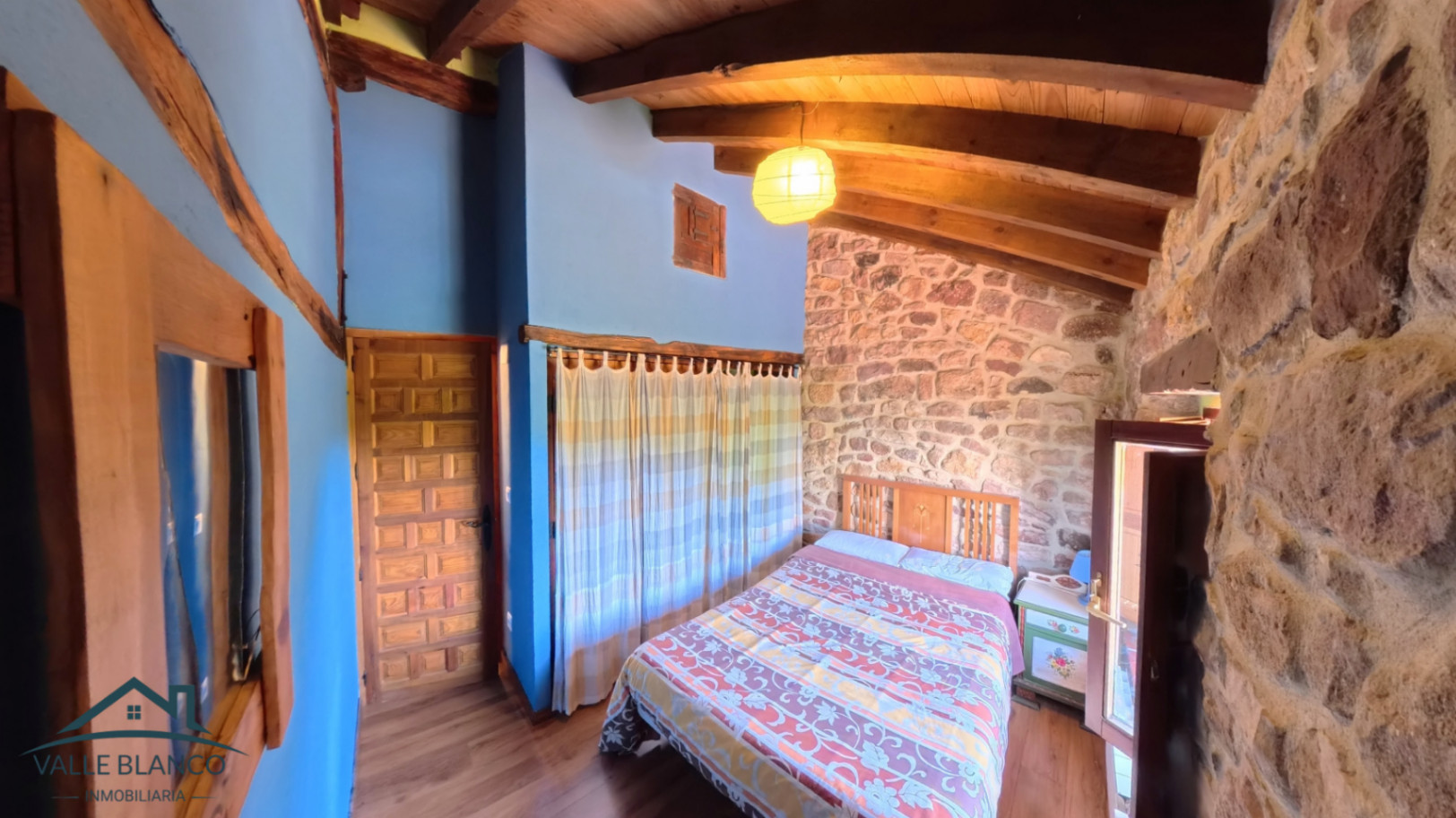 Casa en venta - Valberzoso