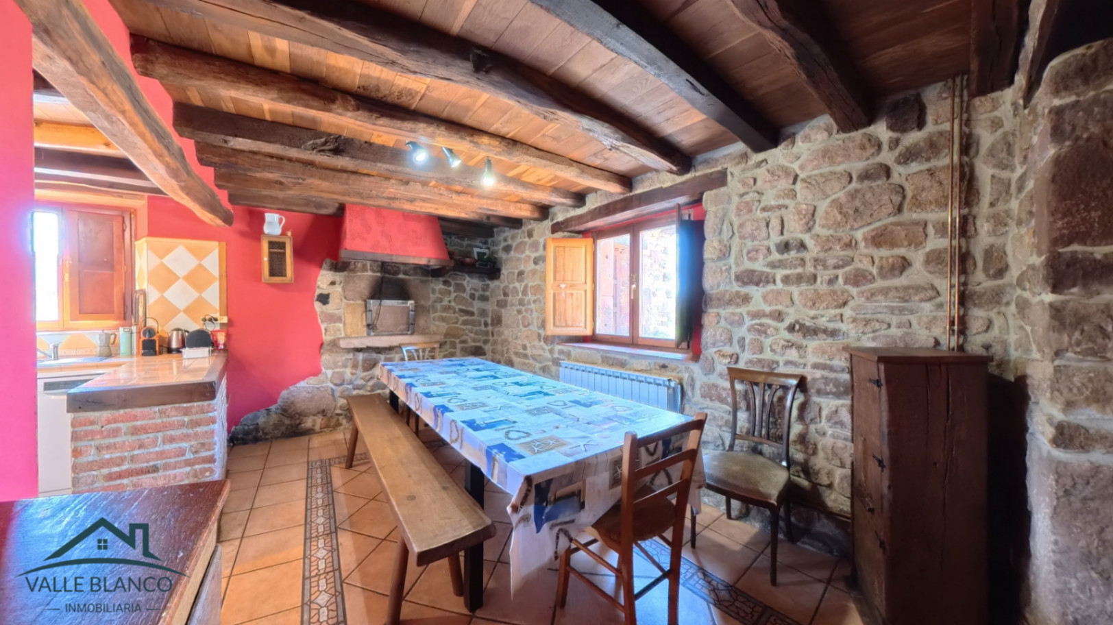 Casa en venta - Valberzoso