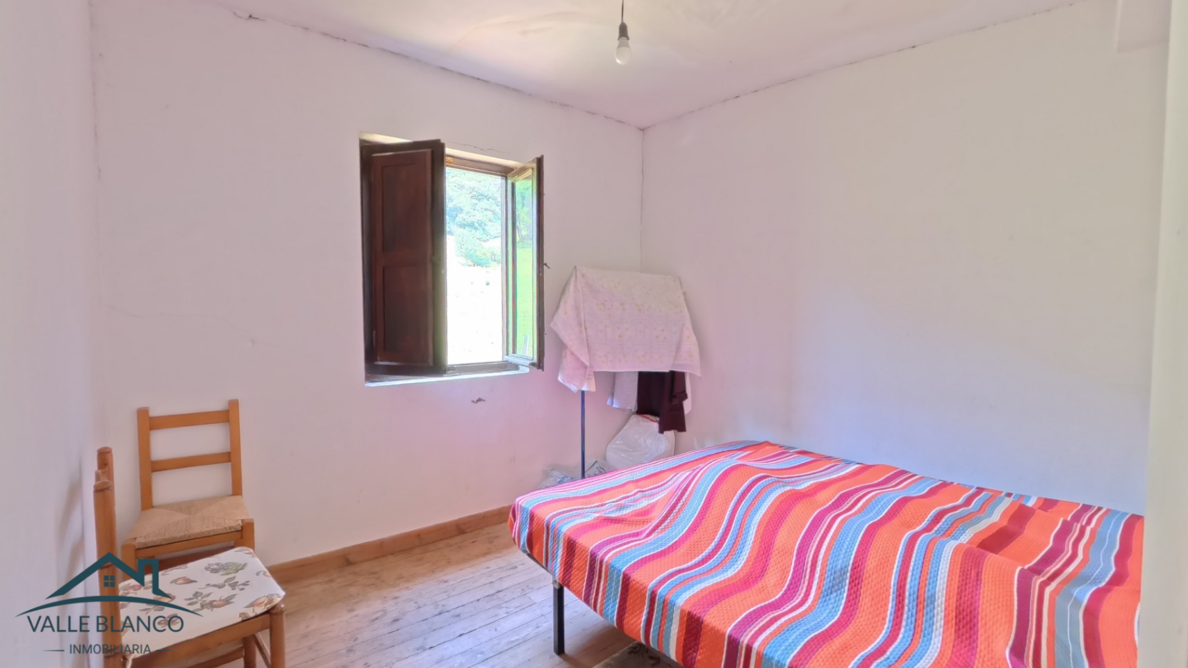 Casa en venta - Corvera de Toranzo