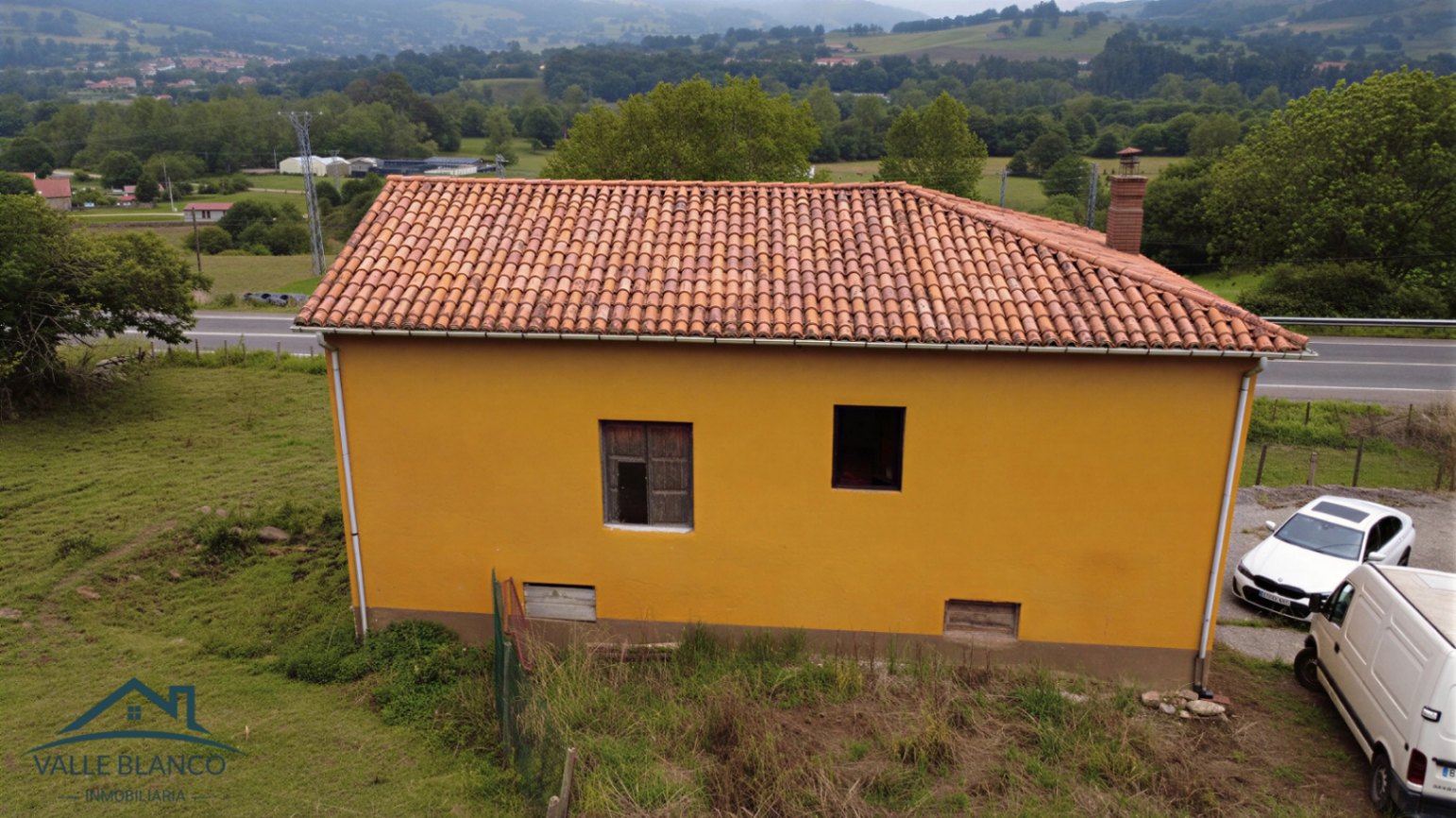 Casa en venta - Corvera de Toranzo